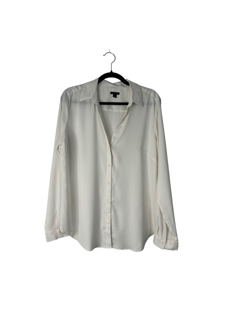 Ann Taylor Blouse Size Large Ivory Fluid Button Front Long Sleeve Office Career